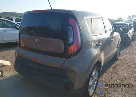2015 Kia Soul z USA, uszkodzony, nr VIN KNDJN2A27F7153346